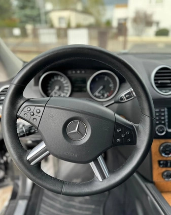 Mercedes-Benz GL cena 39900 przebieg: 398000, rok produkcji 2007 z Sianów małe 172